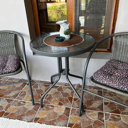 Apartment in villa La Vista